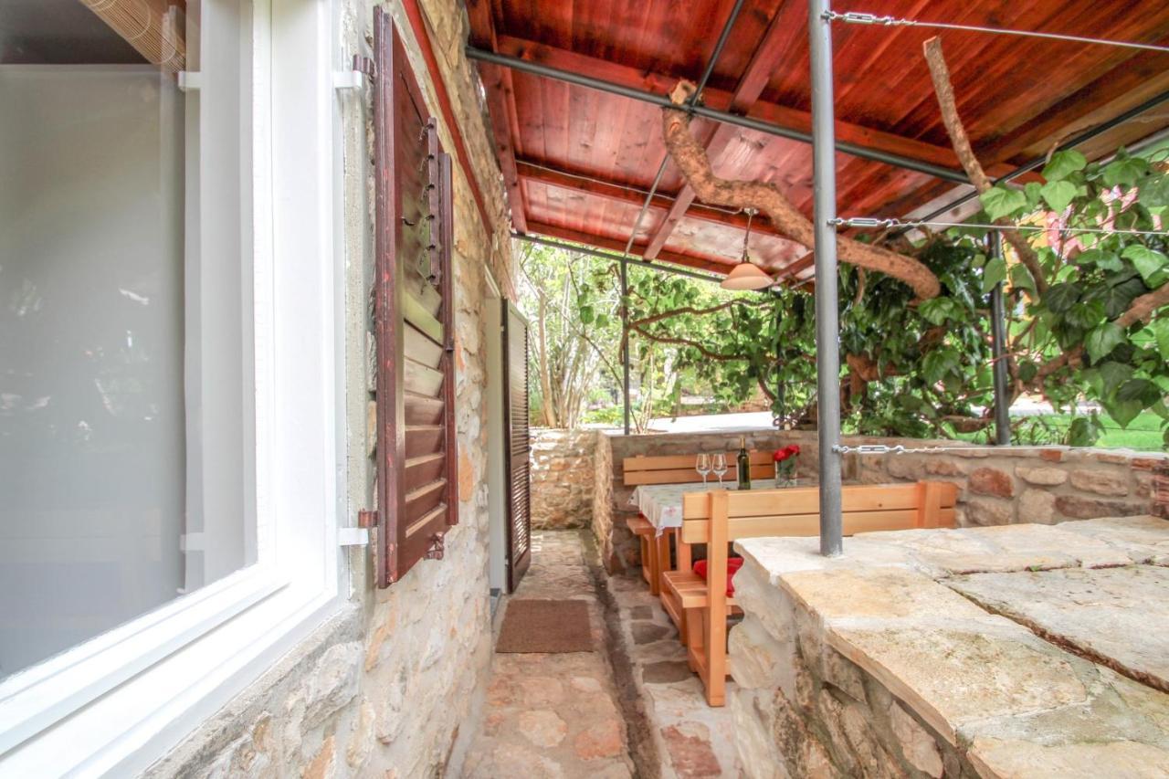 Carla Guest House Novigrad Istria エクステリア 写真