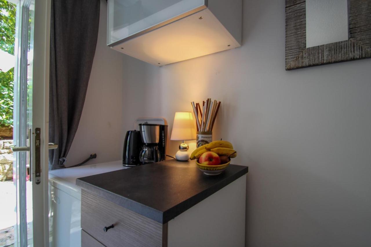 Carla Guest House Novigrad Istria エクステリア 写真