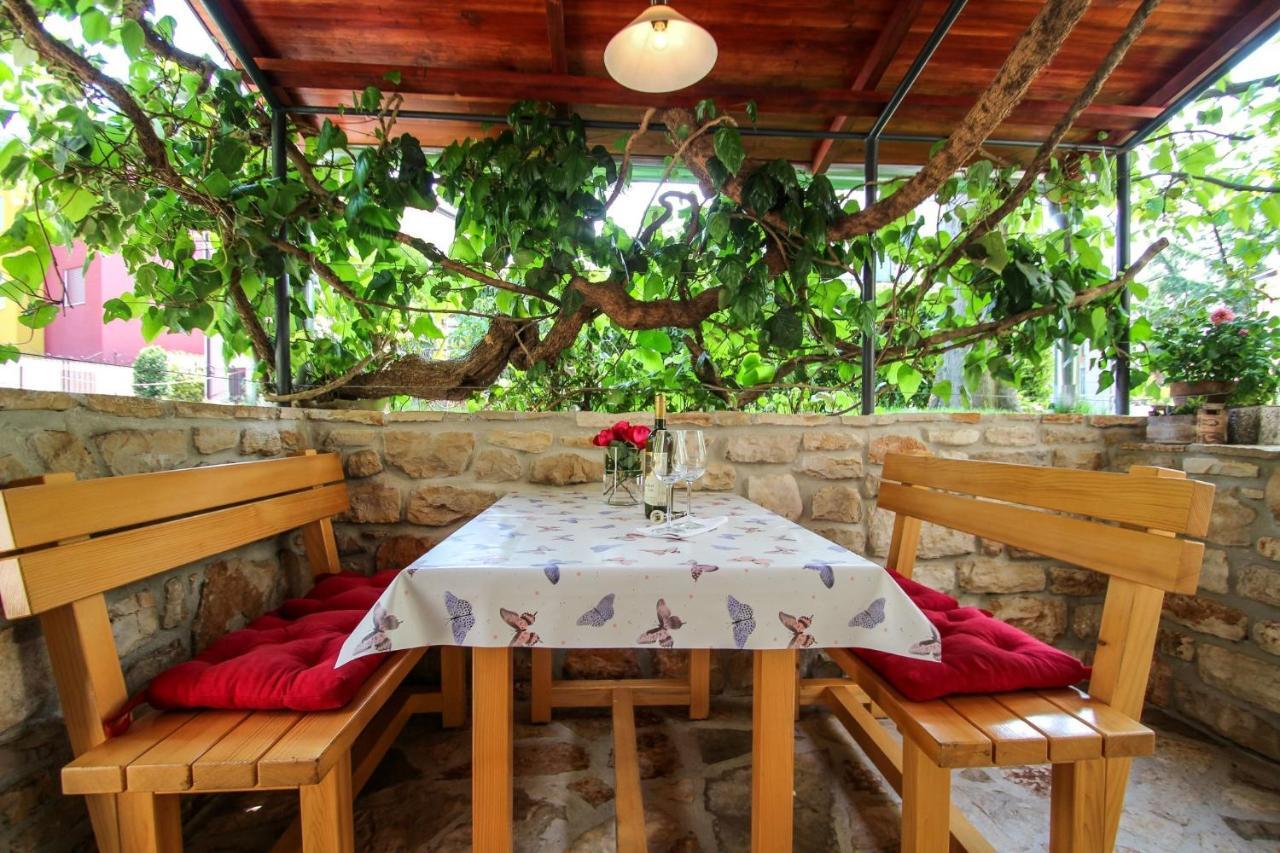 Carla Guest House Novigrad Istria エクステリア 写真