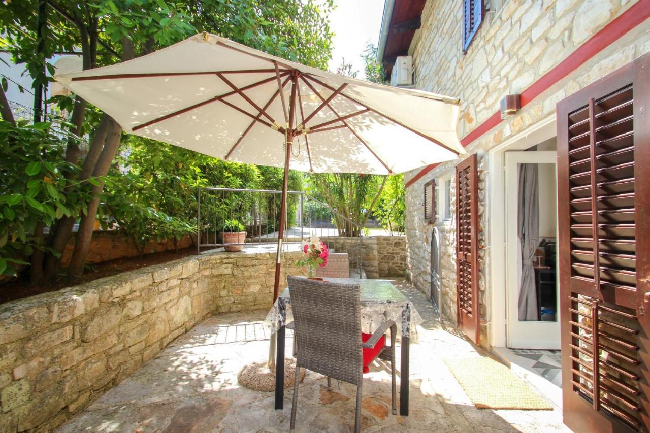 Carla Guest House Novigrad Istria エクステリア 写真